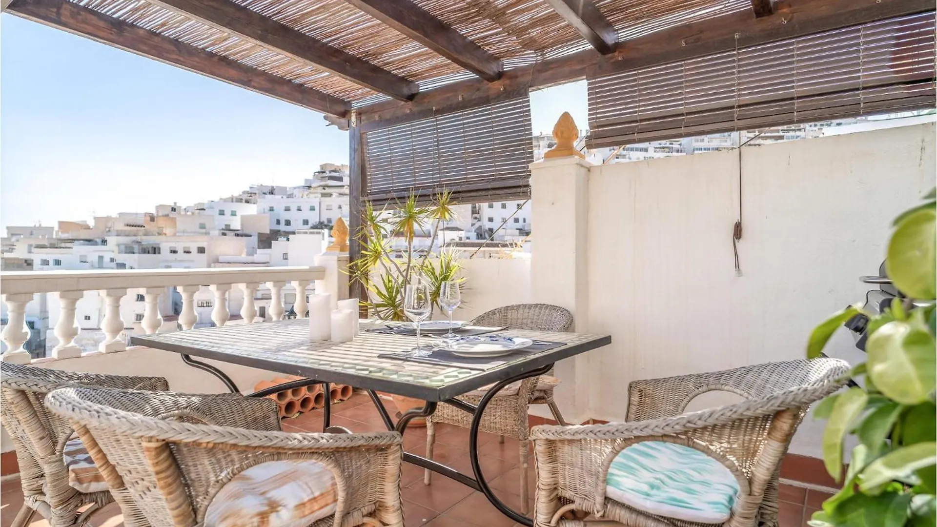 Gorgeous Home In Salobrena With Kitchen